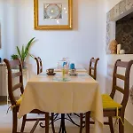 فندق مبيت وإفطار La Casa Gialla 2*